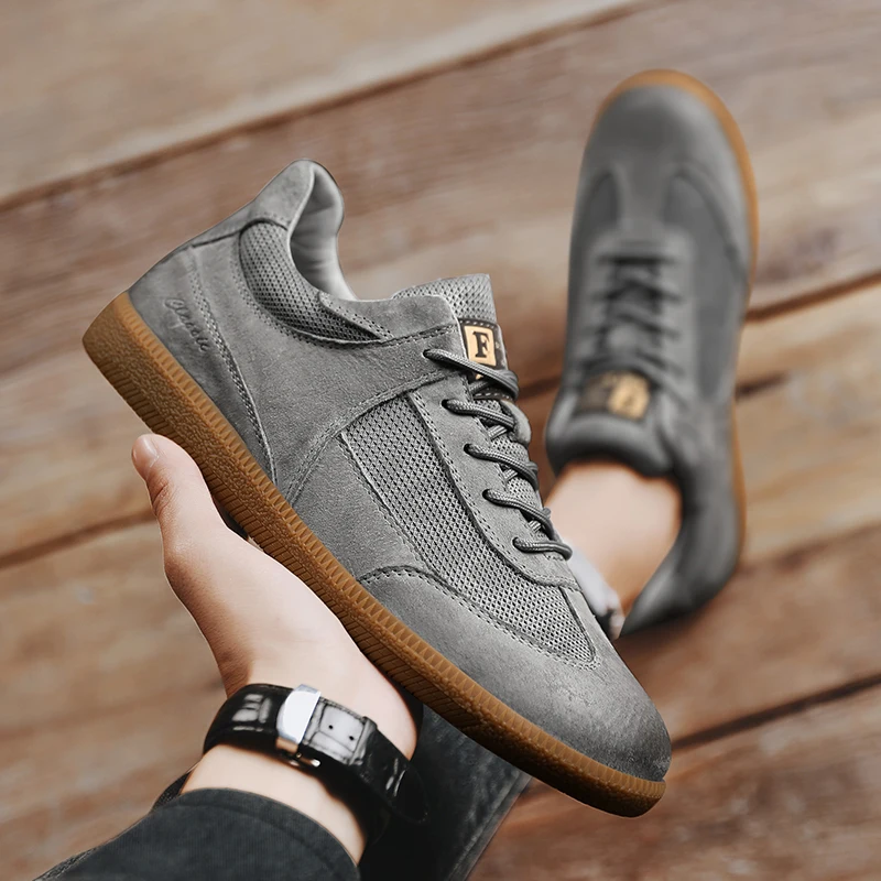 Chelsea Classic Trainers