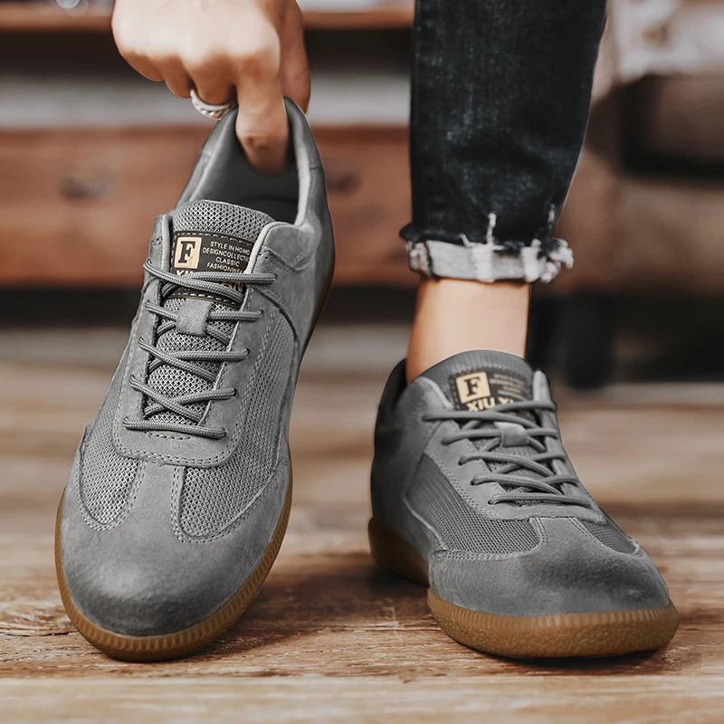 Chelsea Classic Trainers