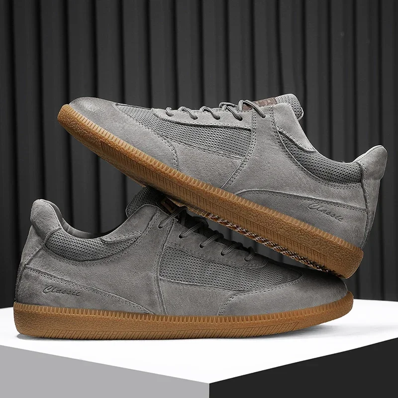 Chelsea Classic Trainers