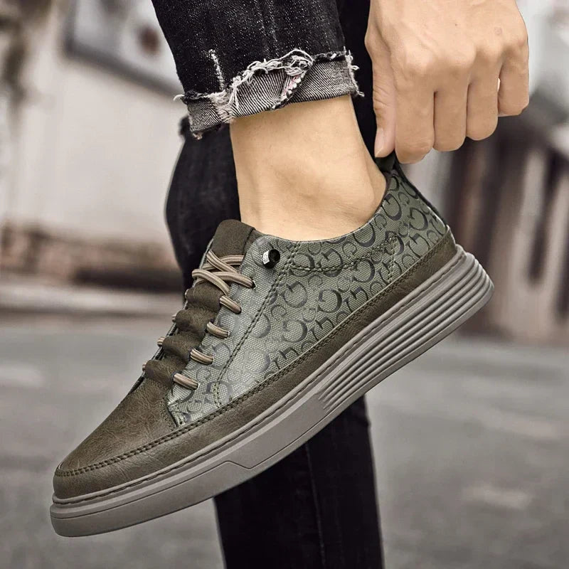 Giovanni Italian Leather Trainers